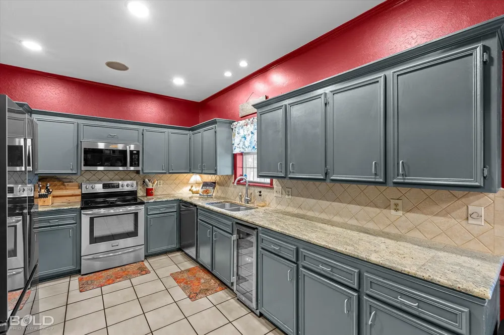 220 Norcross Street Bossier City, LA 71111