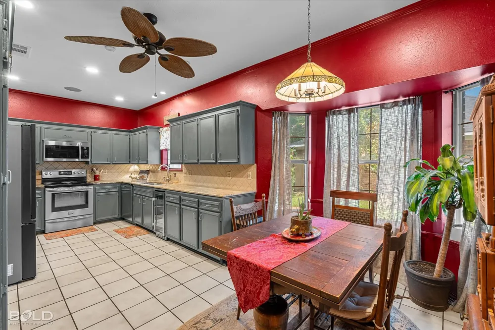 220 Norcross Street Bossier City, LA 71111
