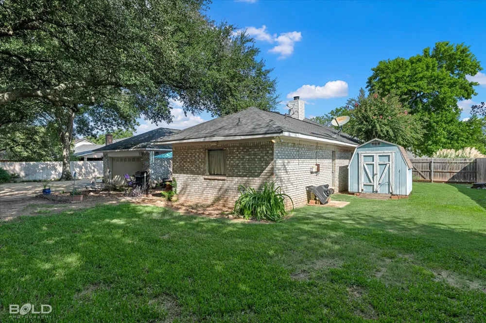 220 Norcross Street Bossier City, LA 71111