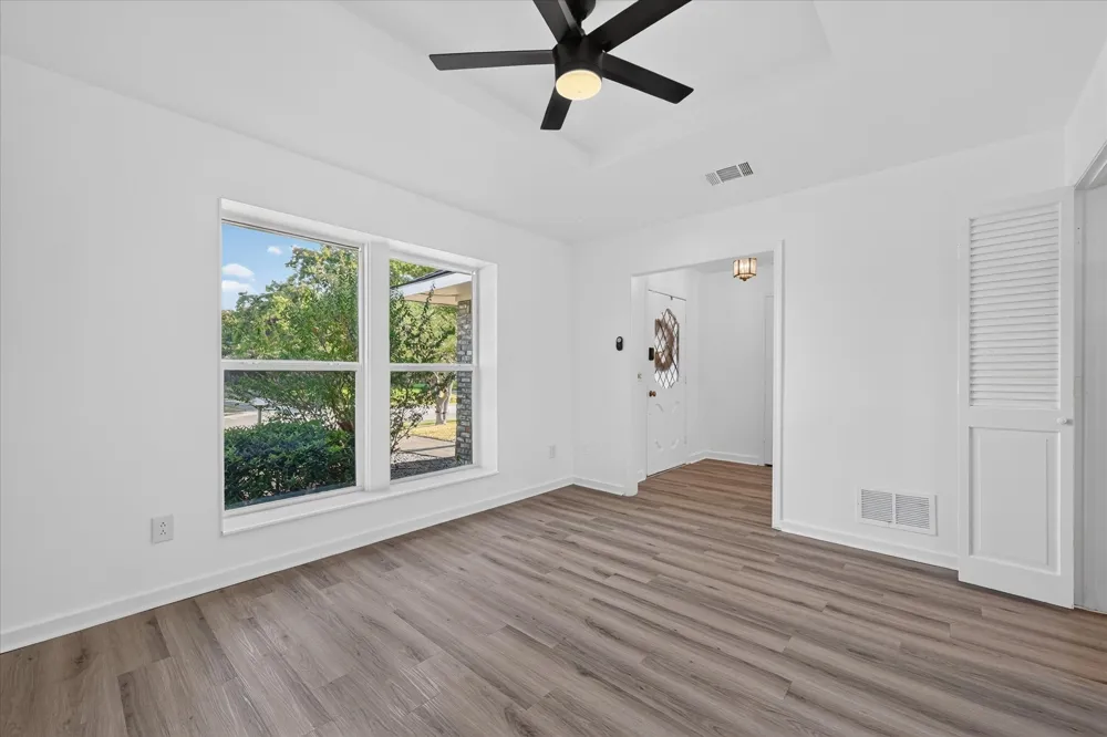 1712 Copper Creek Drive Plano, TX 75075