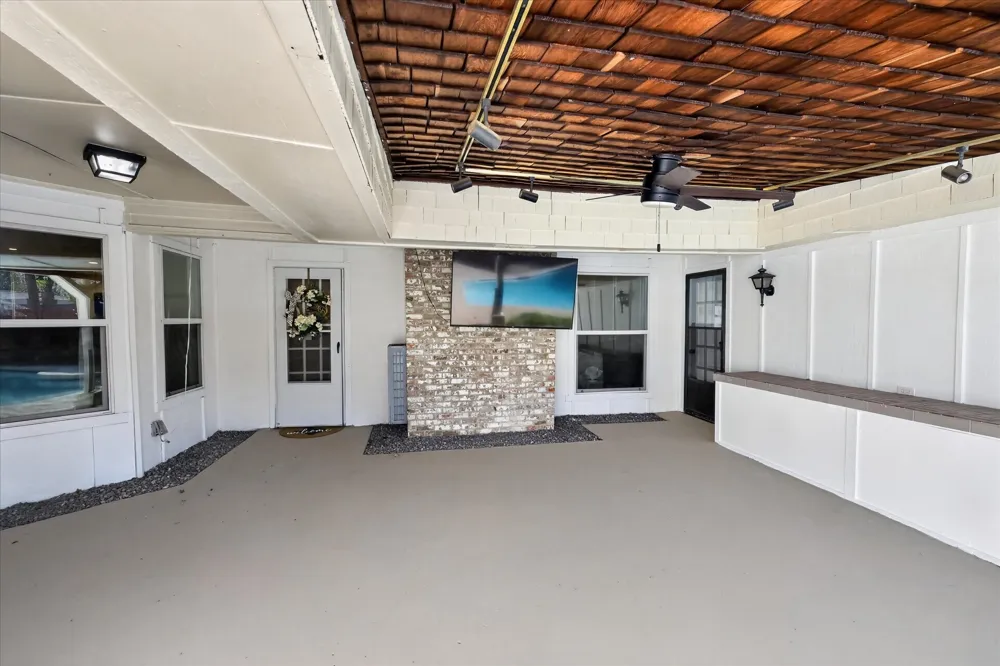1712 Copper Creek Drive Plano, TX 75075