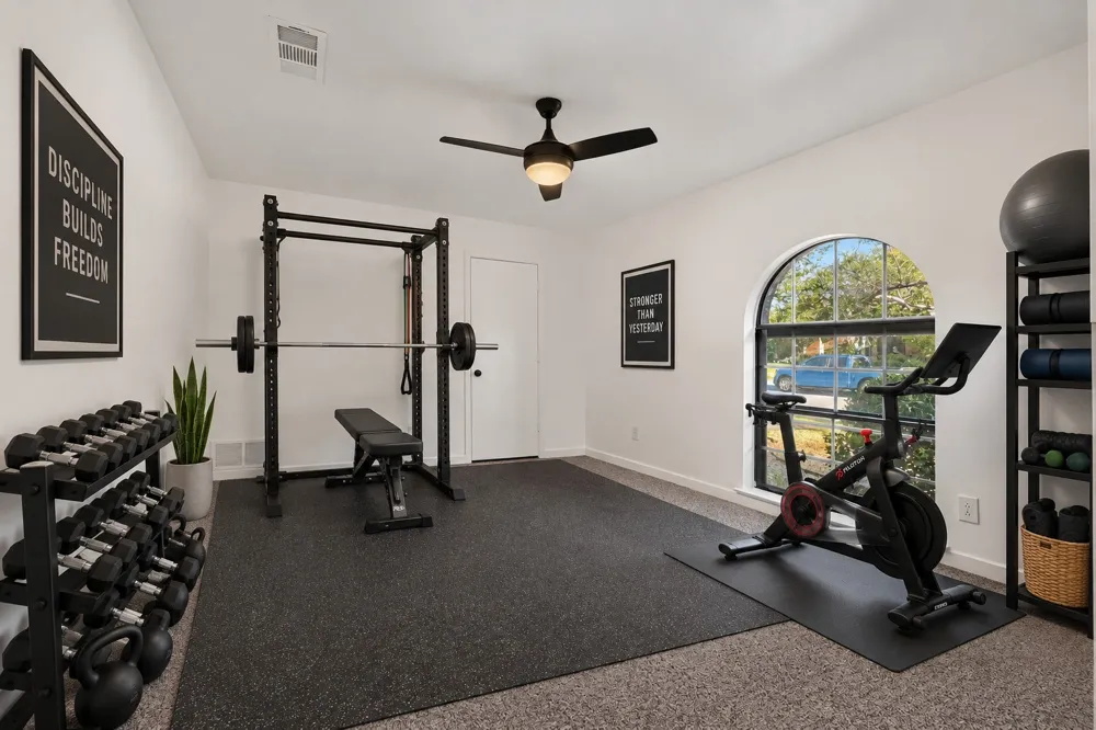 1712 Copper Creek Drive Plano, TX 75075