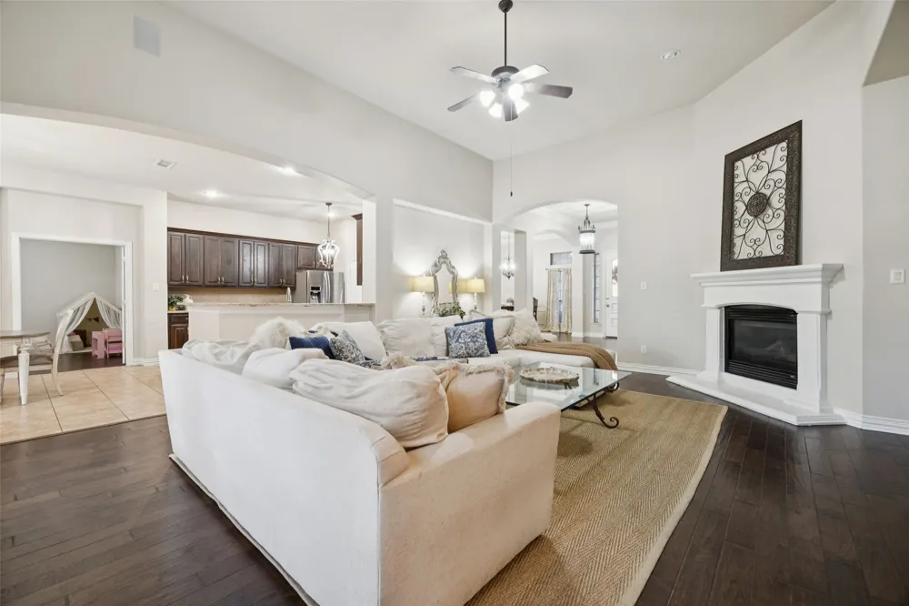 520 Unbridled Lane Keller, TX 76248