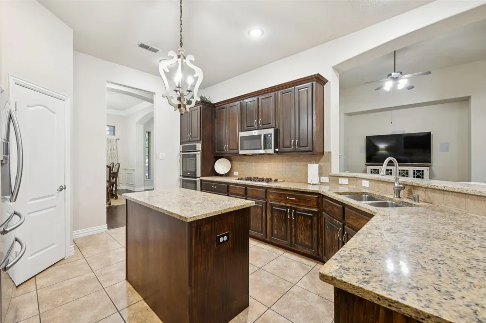 520 Unbridled Lane Keller, TX 76248