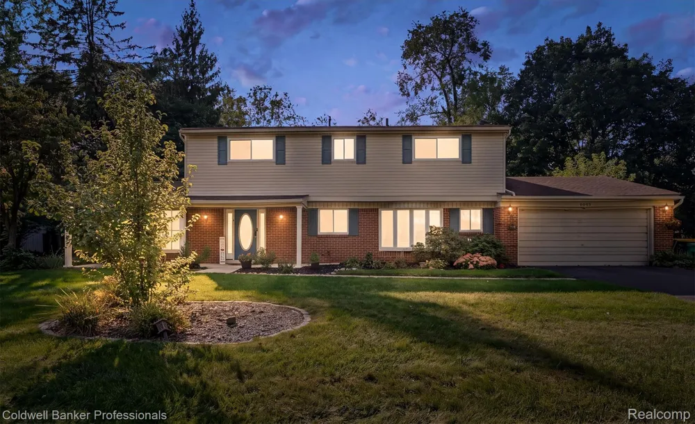 26163 Westmeath Street Farmington Hills City, MI 48334