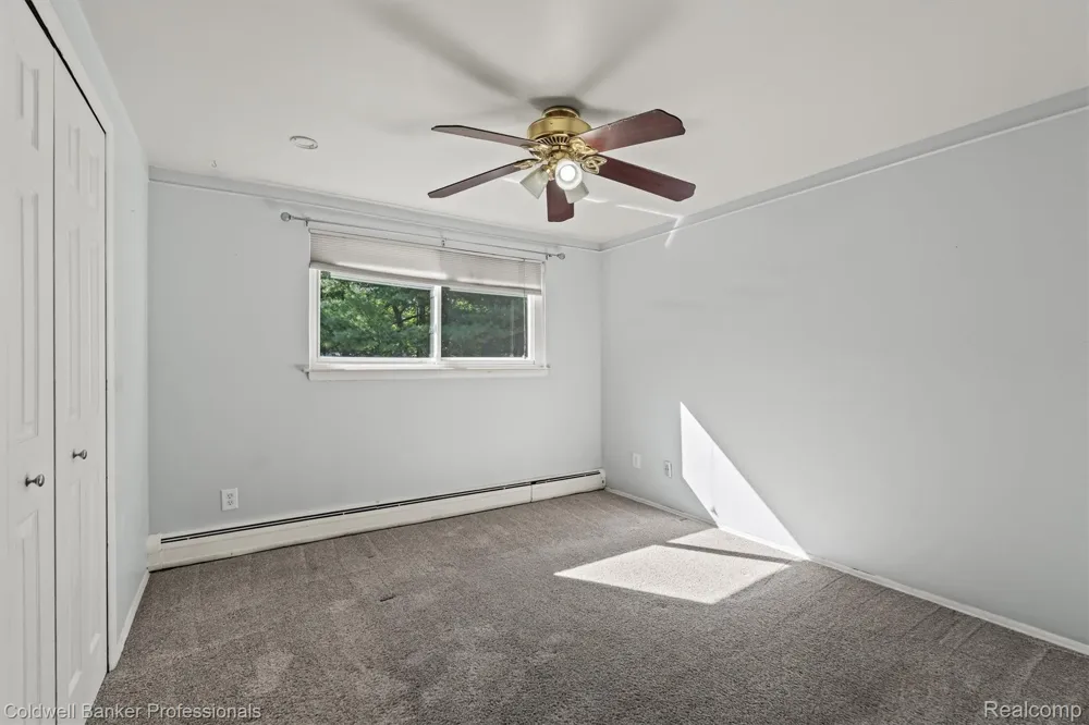 26163 Westmeath Street Farmington Hills City, MI 48334