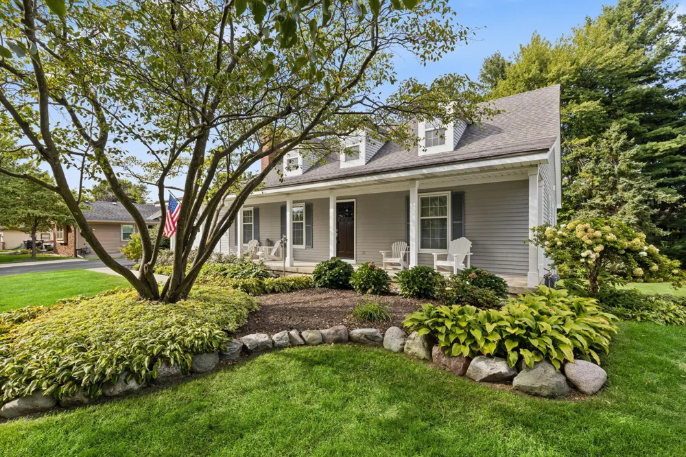 1861 Pine Grove Drive Georgetown Charter Township, MI 49428