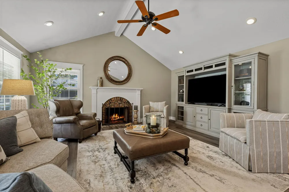 1861 Pine Grove Drive Georgetown Charter Township, MI 49428