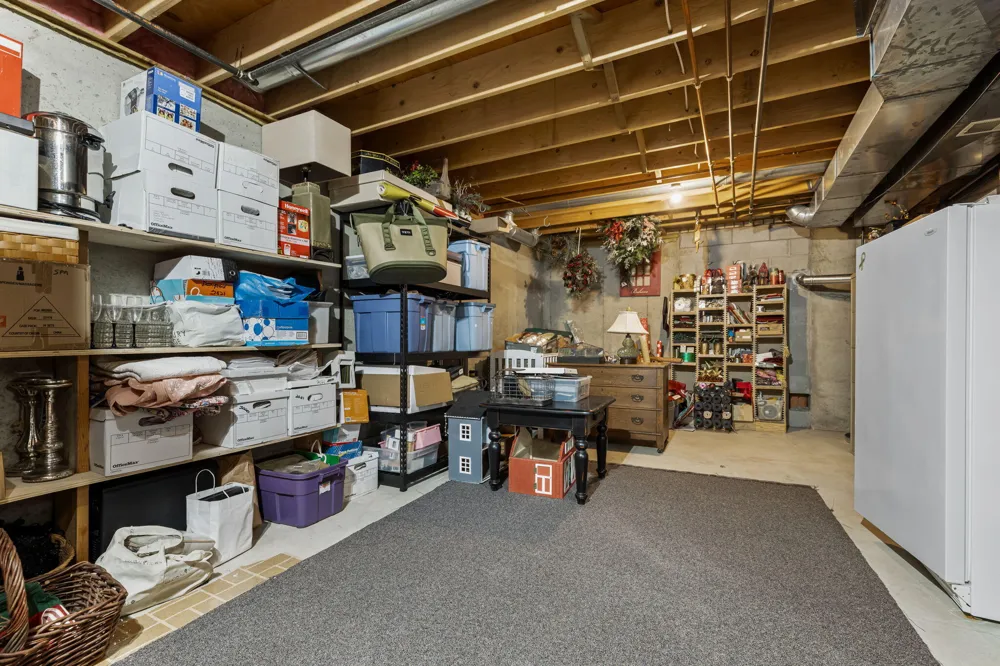 1861 Pine Grove Drive Georgetown Charter Township, MI 49428
