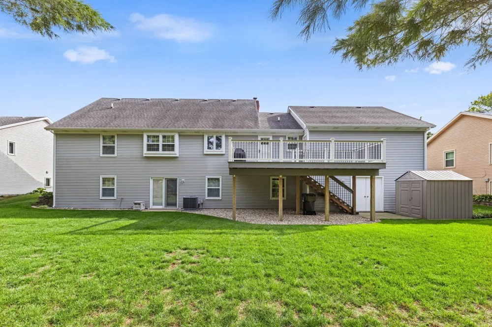 1861 Pine Grove Drive Georgetown Charter Township, MI 49428