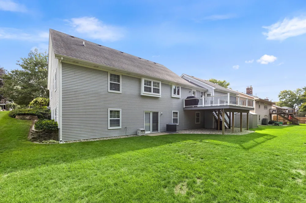 1861 Pine Grove Drive Georgetown Charter Township, MI 49428