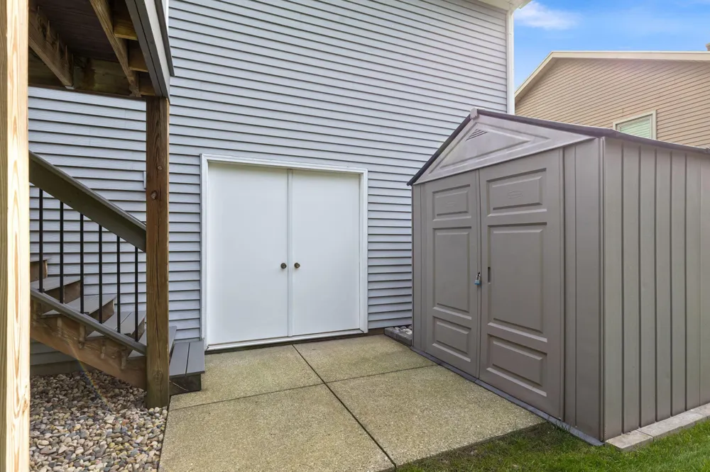 1861 Pine Grove Drive Georgetown Charter Township, MI 49428