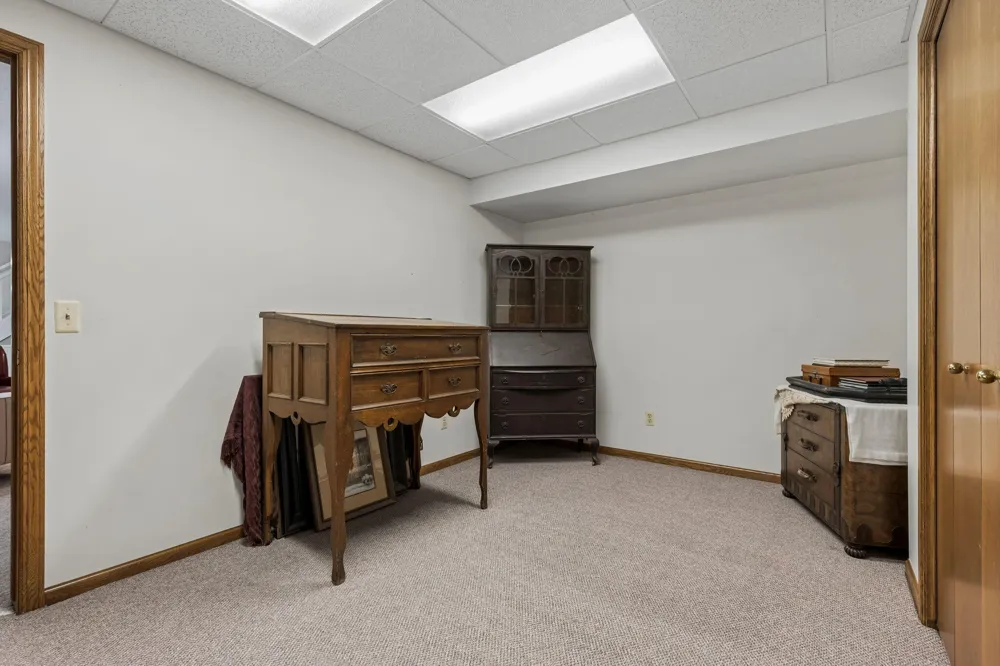 1861 Pine Grove Drive Georgetown Charter Township, MI 49428
