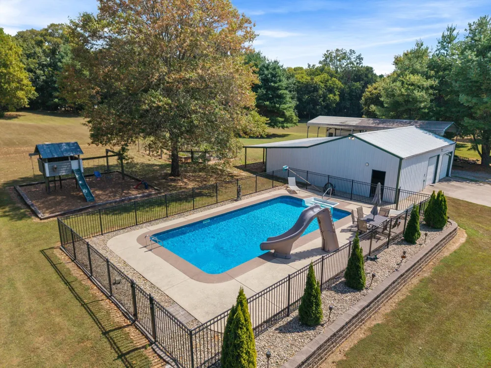 137 Shapiro Trl Columbia, TN 38401