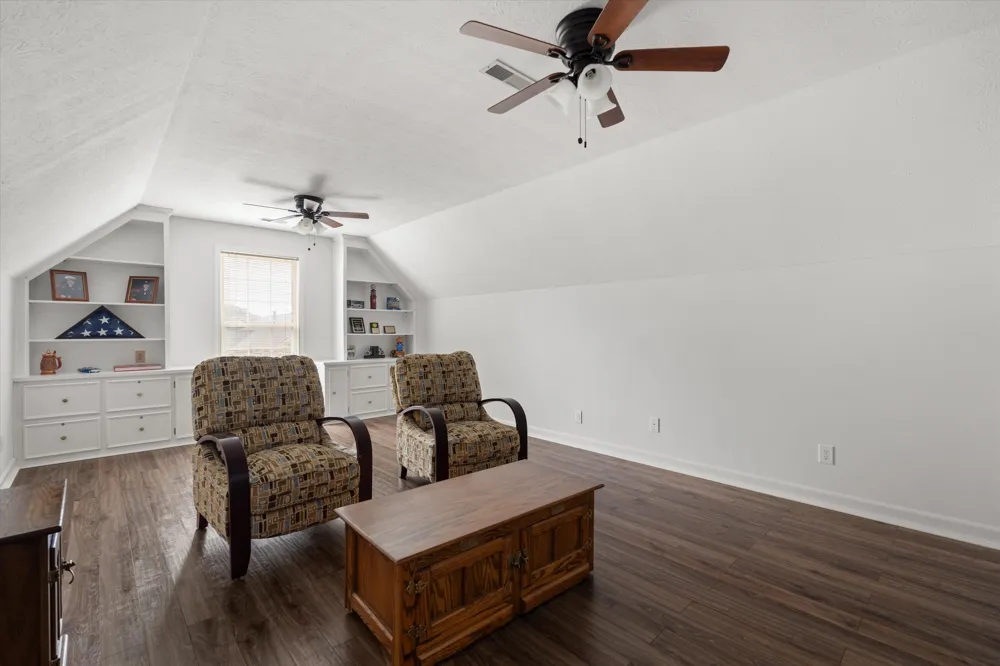 137 Shapiro Trl Columbia, TN 38401