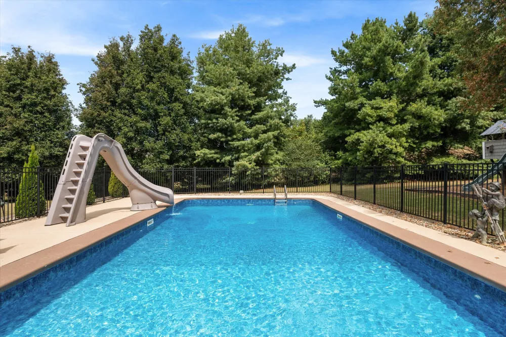 137 Shapiro Trl Columbia, TN 38401