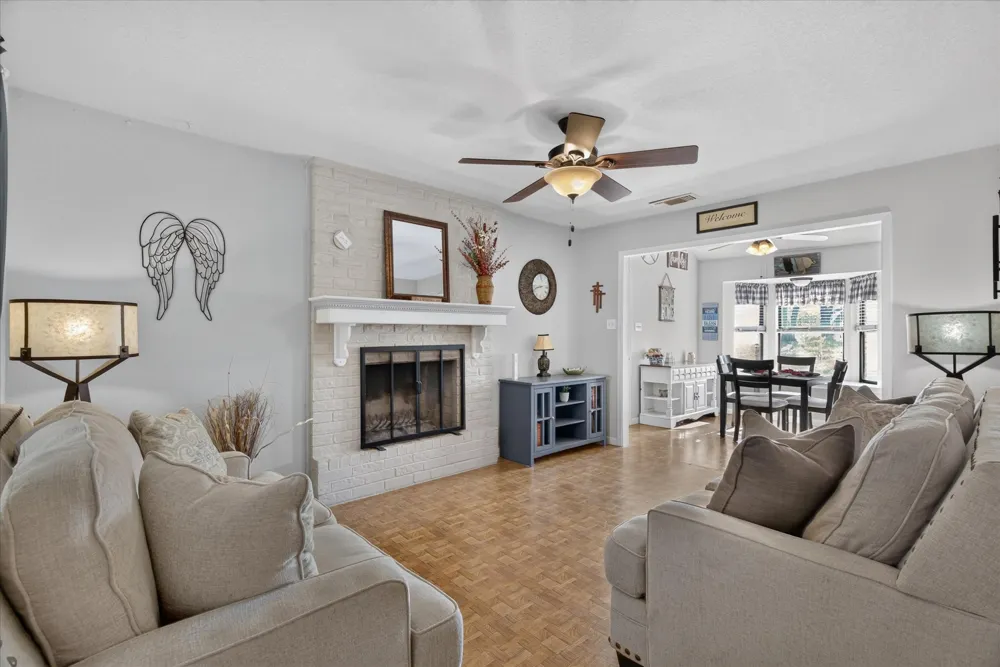 448 Remuda Drive Fort Worth, TX 76108