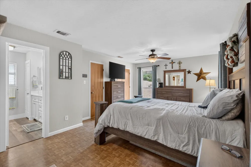 448 Remuda Drive Fort Worth, TX 76108