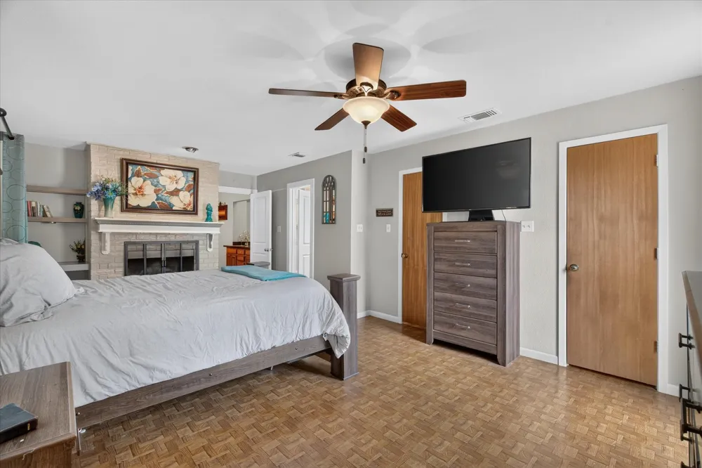 448 Remuda Drive Fort Worth, TX 76108