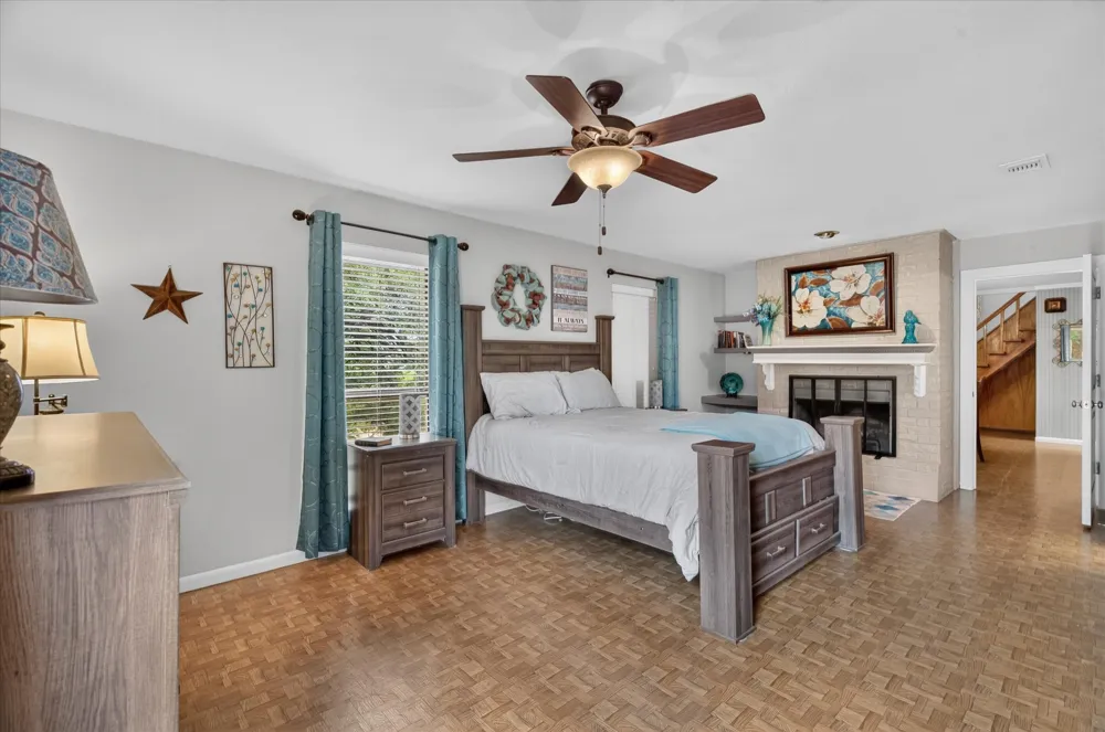 448 Remuda Drive Fort Worth, TX 76108