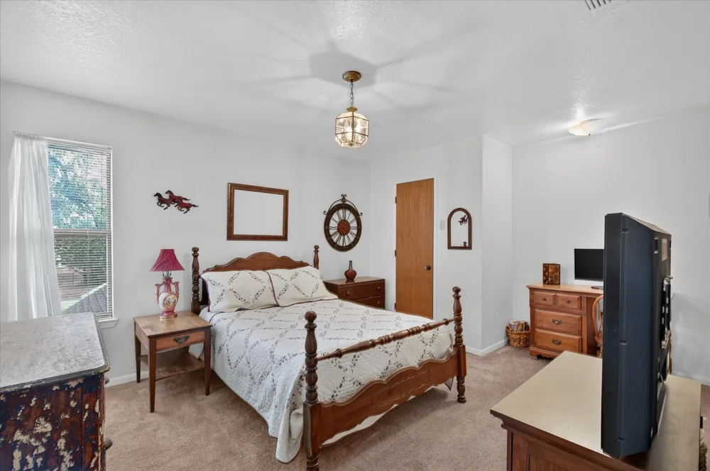 448 Remuda Drive Fort Worth, TX 76108