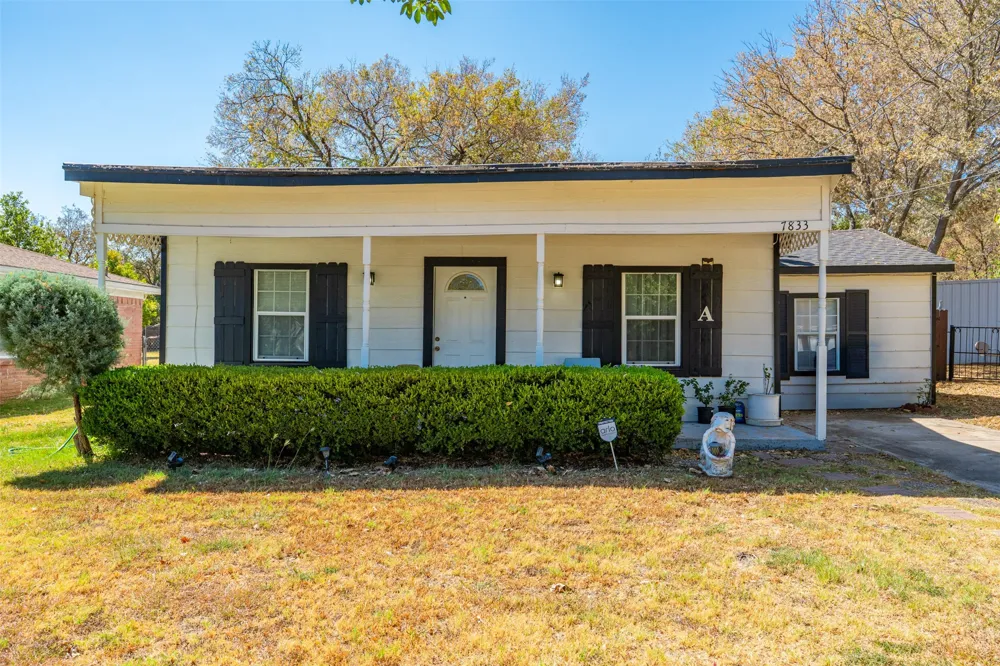 7833 Tacoma Drive White Settlement, TX 76108