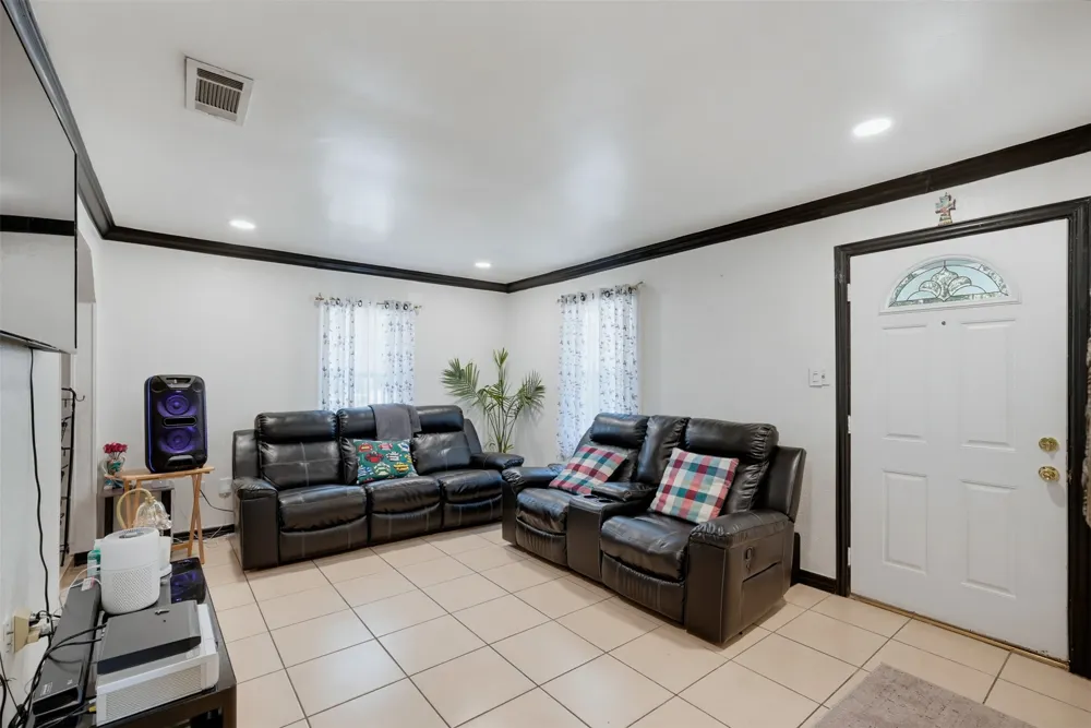 7833 Tacoma Drive White Settlement, TX 76108
