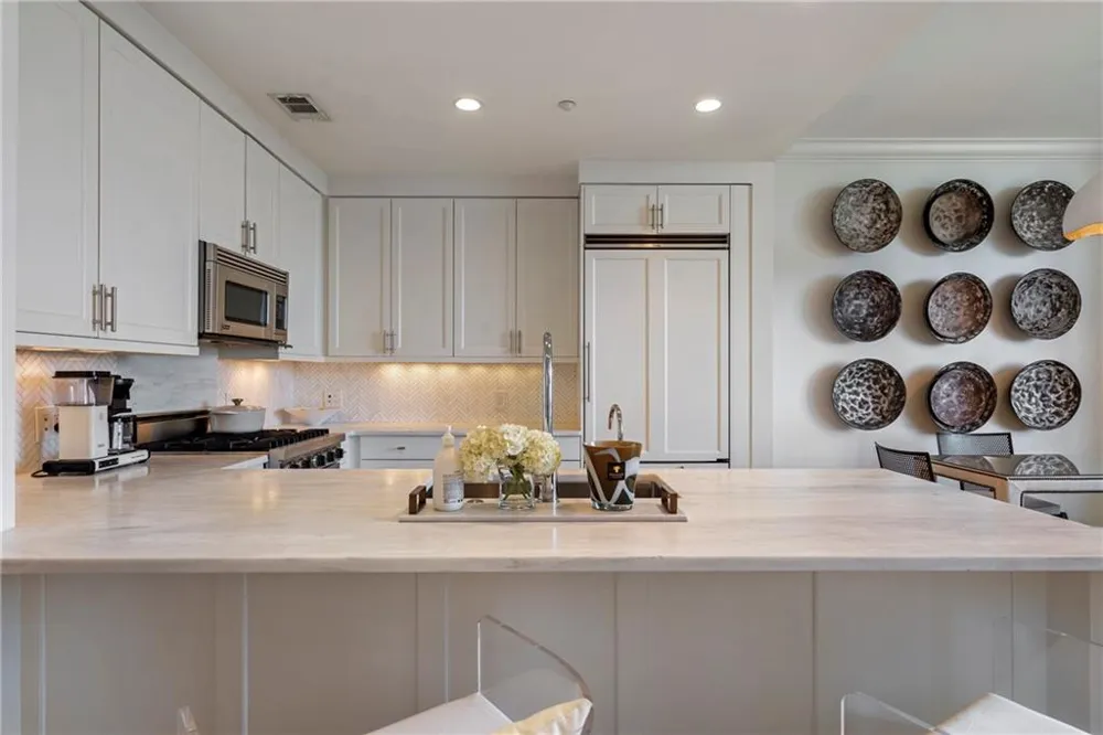3630 Peachtree Road NE #2409 Atlanta, GA 30326
