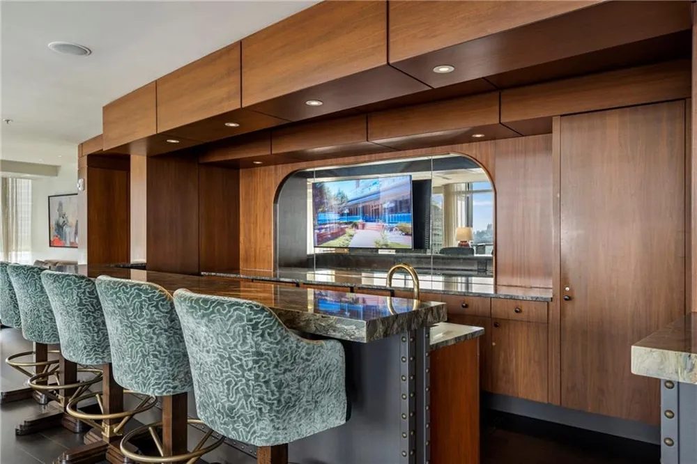 3630 Peachtree Road NE #2409 Atlanta, GA 30326