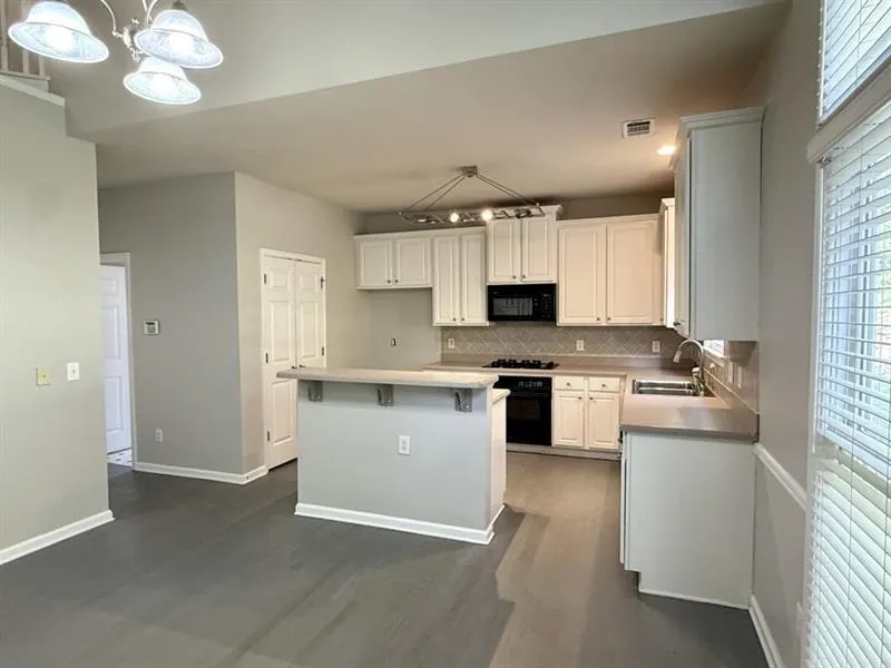 3430 Vista Creek Drive Dacula, GA 30019