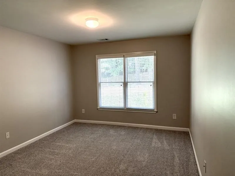 3430 Vista Creek Drive Dacula, GA 30019