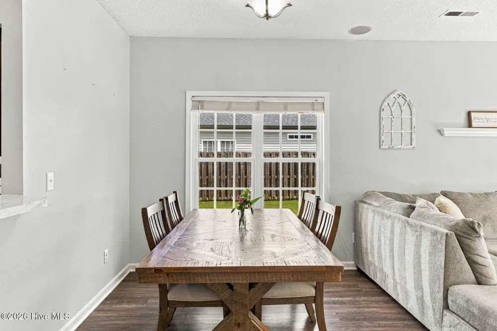 7304 Farrington Farms Drive Wilmington, NC 28411