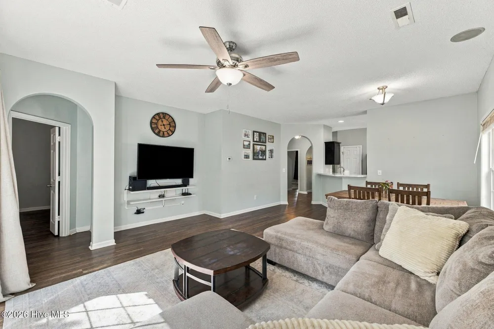 7304 Farrington Farms Drive Wilmington, NC 28411