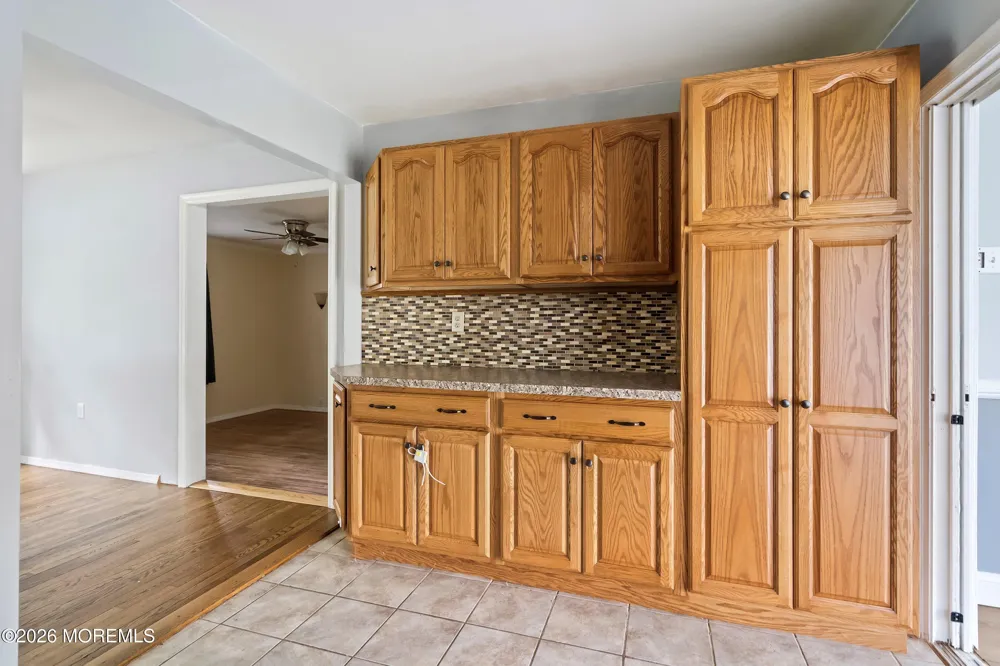 28 Murdock Place Jackson, NJ 08527