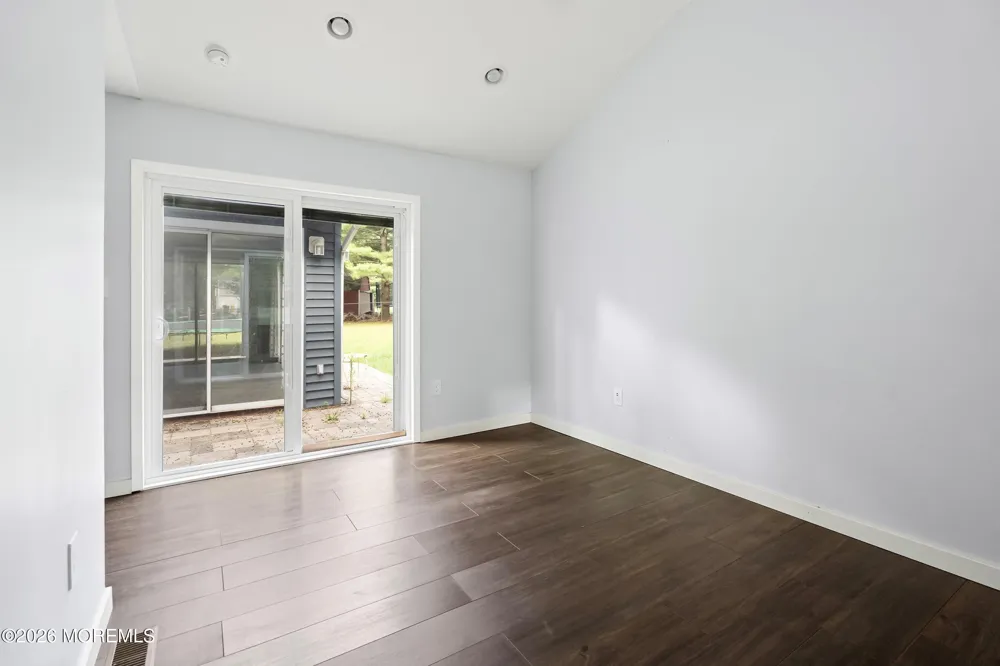 28 Murdock Place Jackson, NJ 08527