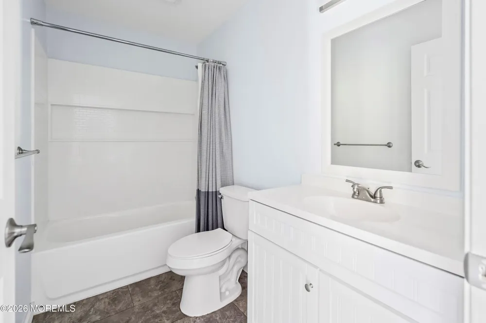 28 Murdock Place Jackson, NJ 08527