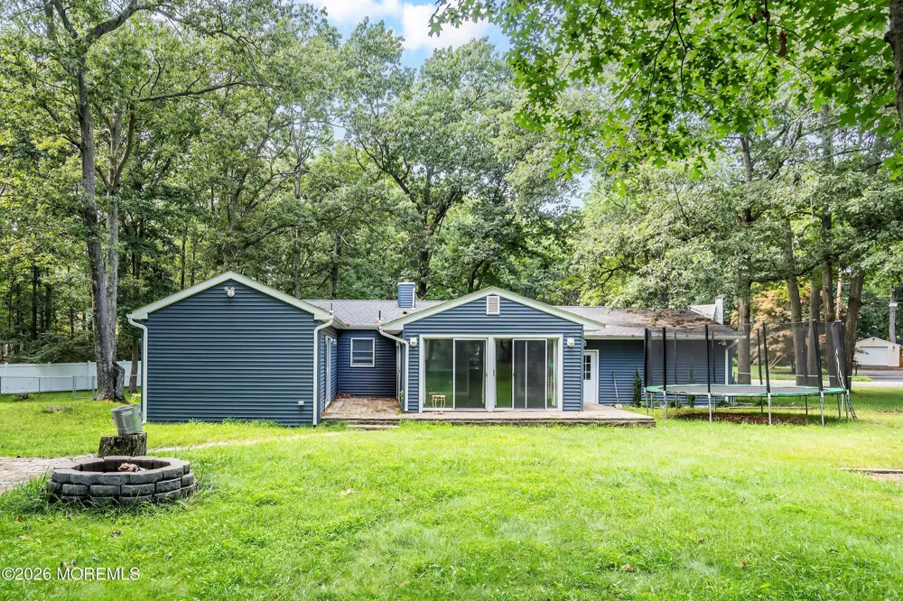28 Murdock Place Jackson, NJ 08527
