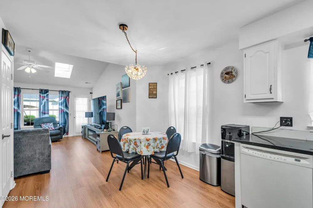 21 S Baker Drive Jackson, NJ 08527