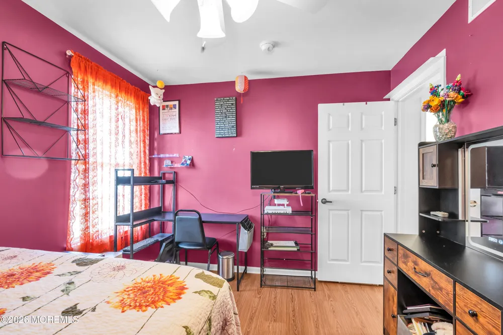 21 S Baker Drive Jackson, NJ 08527