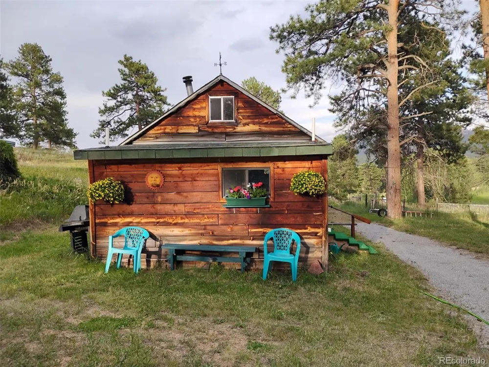 21555 Spring Creek Road Buffalo Creek, CO 80425