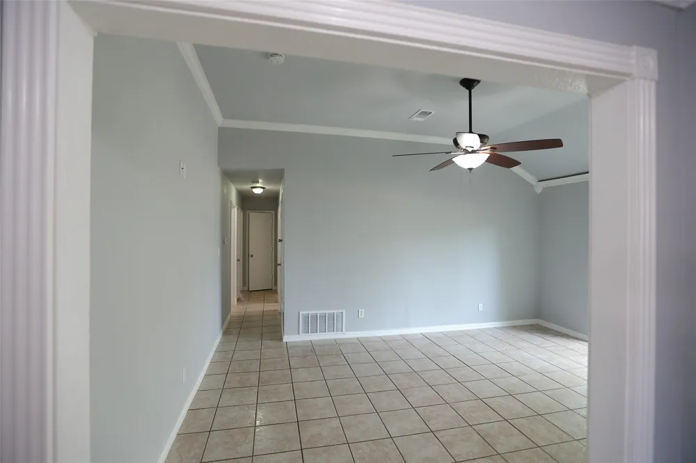 1212 Paco Denton, TX 76209
