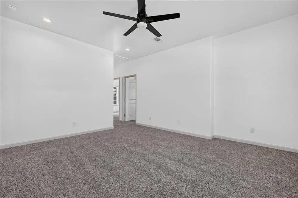 750 Jay Bird Lane Reno, TX 76082