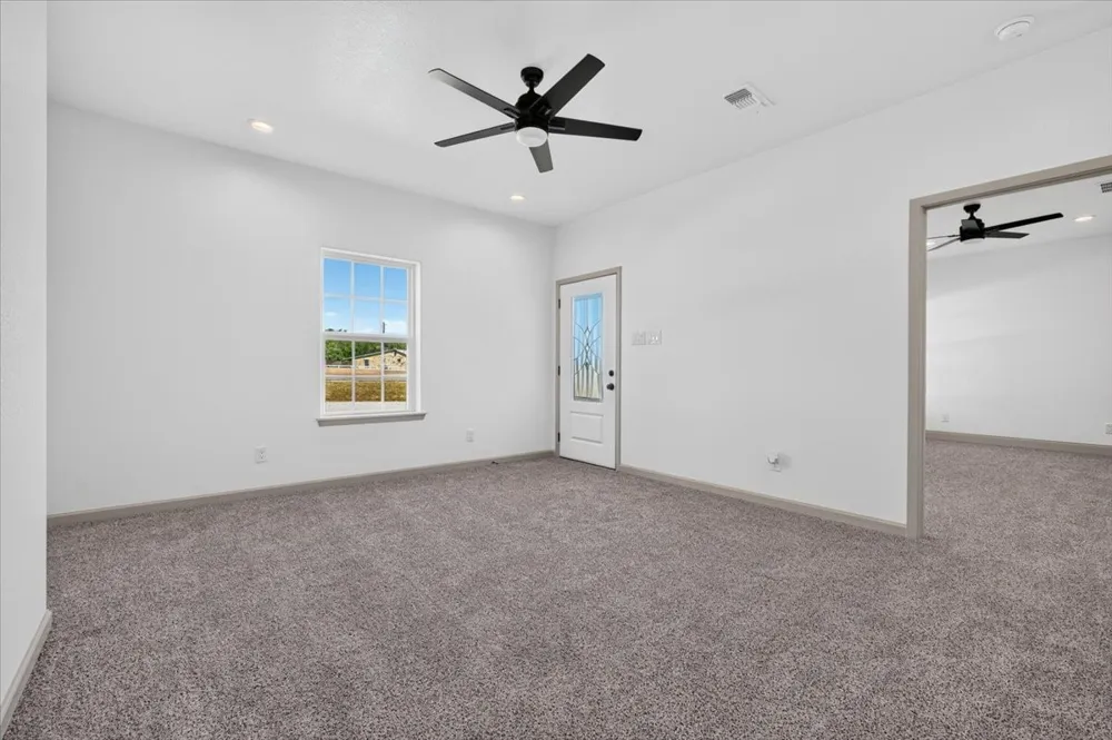 750 Jay Bird Lane Reno, TX 76082