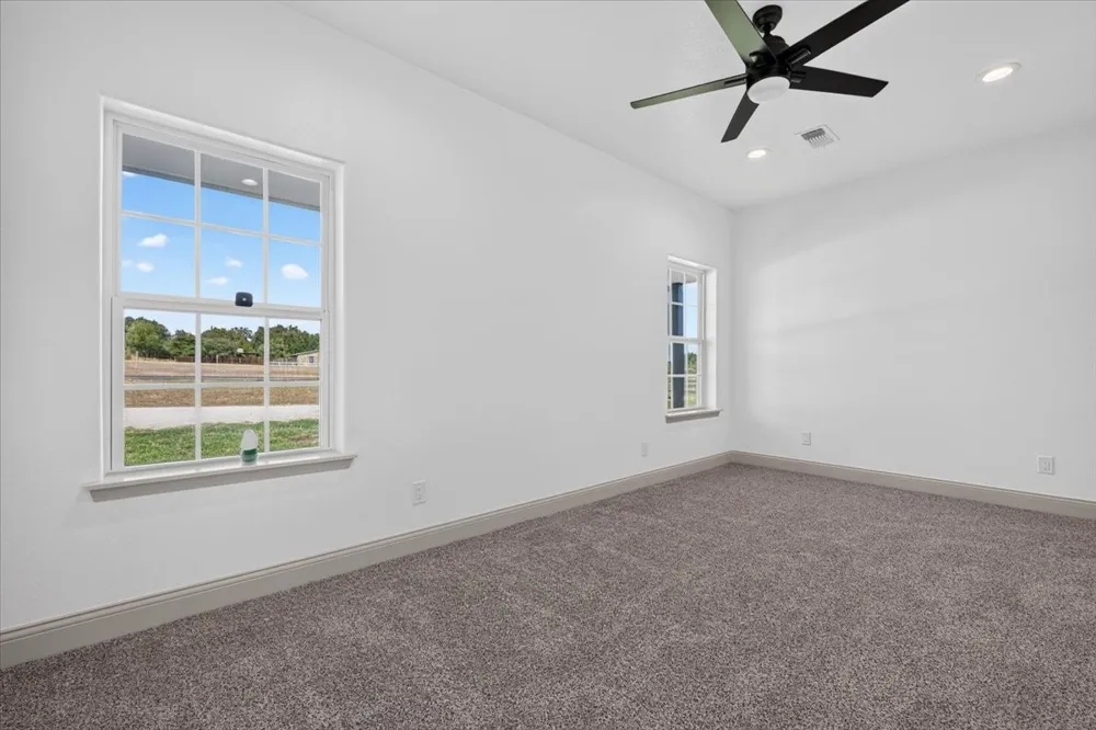 750 Jay Bird Lane Reno, TX 76082