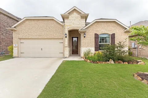 1153 Canuela Way