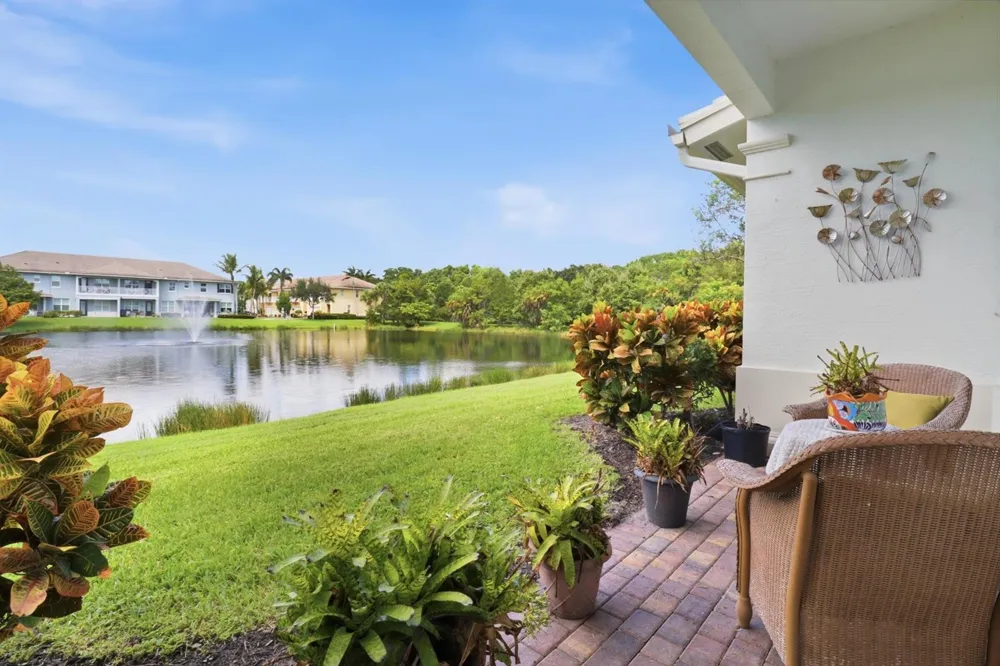 2133 WELLS PLACE Palm Beach Gardens, FL 33418
