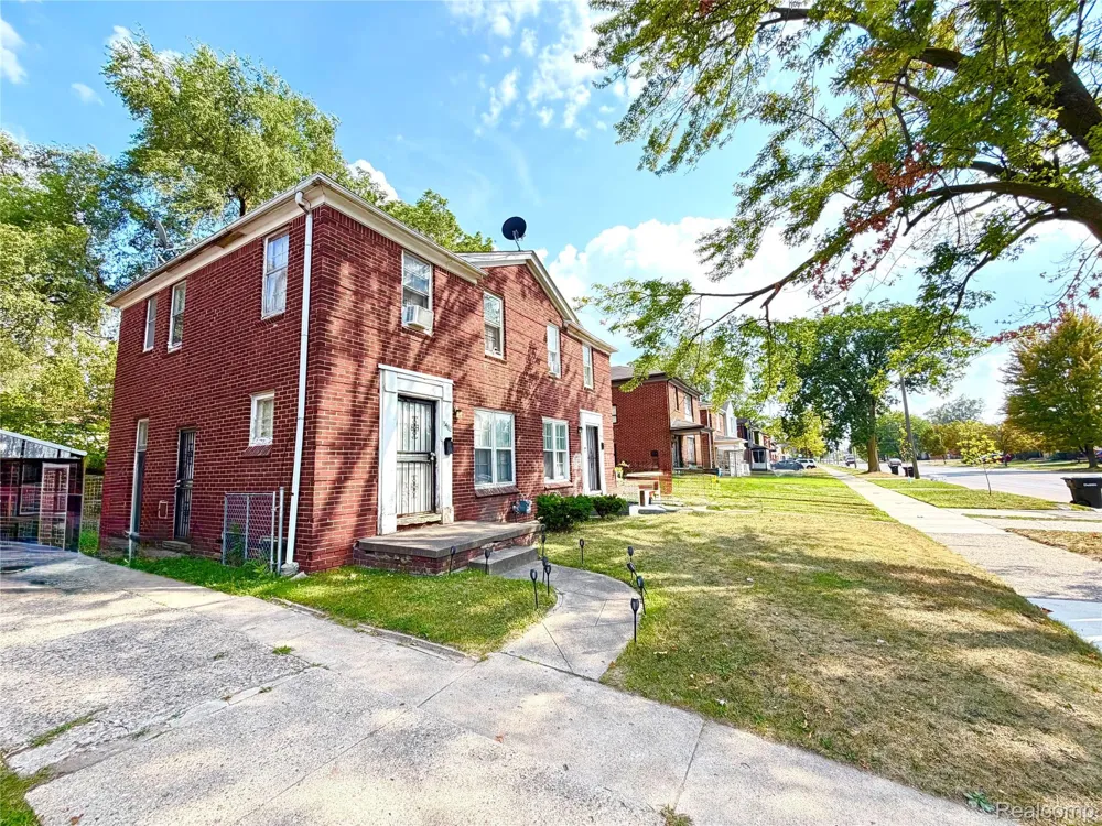 15480 Meyers Road Detroit City, MI 48227