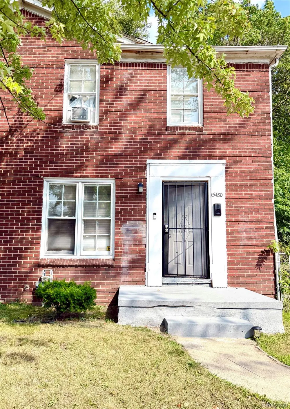 15480 Meyers Road Detroit City, MI 48227