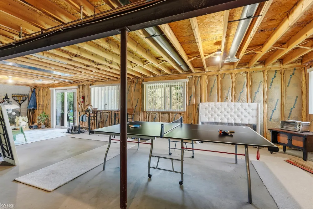 9472 Timber Ridge Drive Mundy Township, MI 48439
