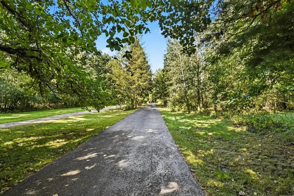 7135 Mccords Avenue SE Caledonia Township, MI 49302